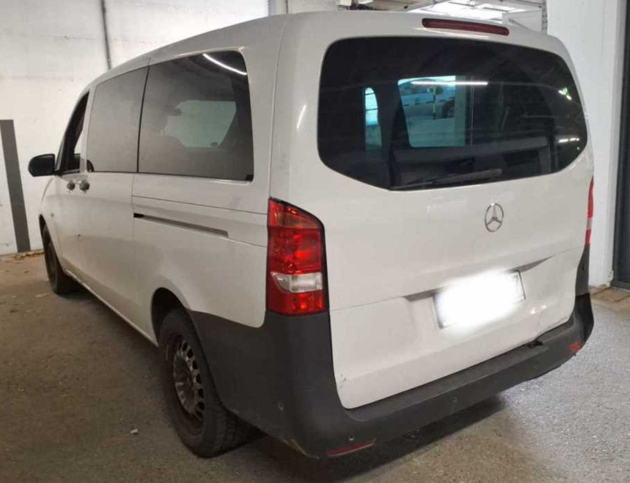 Mercedes-Benz Vito Mixto 119 CDI Lang AUTOMATIK KLIMA - Putnički kombi: slika 3 Mercedes-Benz Vito Mixto 119 CDI Lang AUTOMATIK KLIMA - Putnički kombi: slika 3