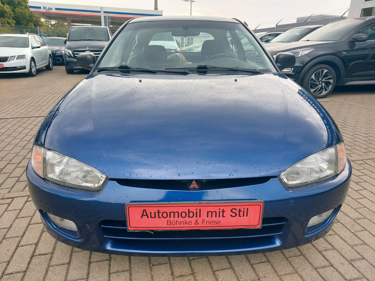 Mitsubishi Colt GLX Klima el. Fenster/Spiegel Radio 8xRäder - Limuzina: slika 2 Mitsubishi Colt GLX Klima el. Fenster/Spiegel Radio 8xRäder - Limuzina: slika 2