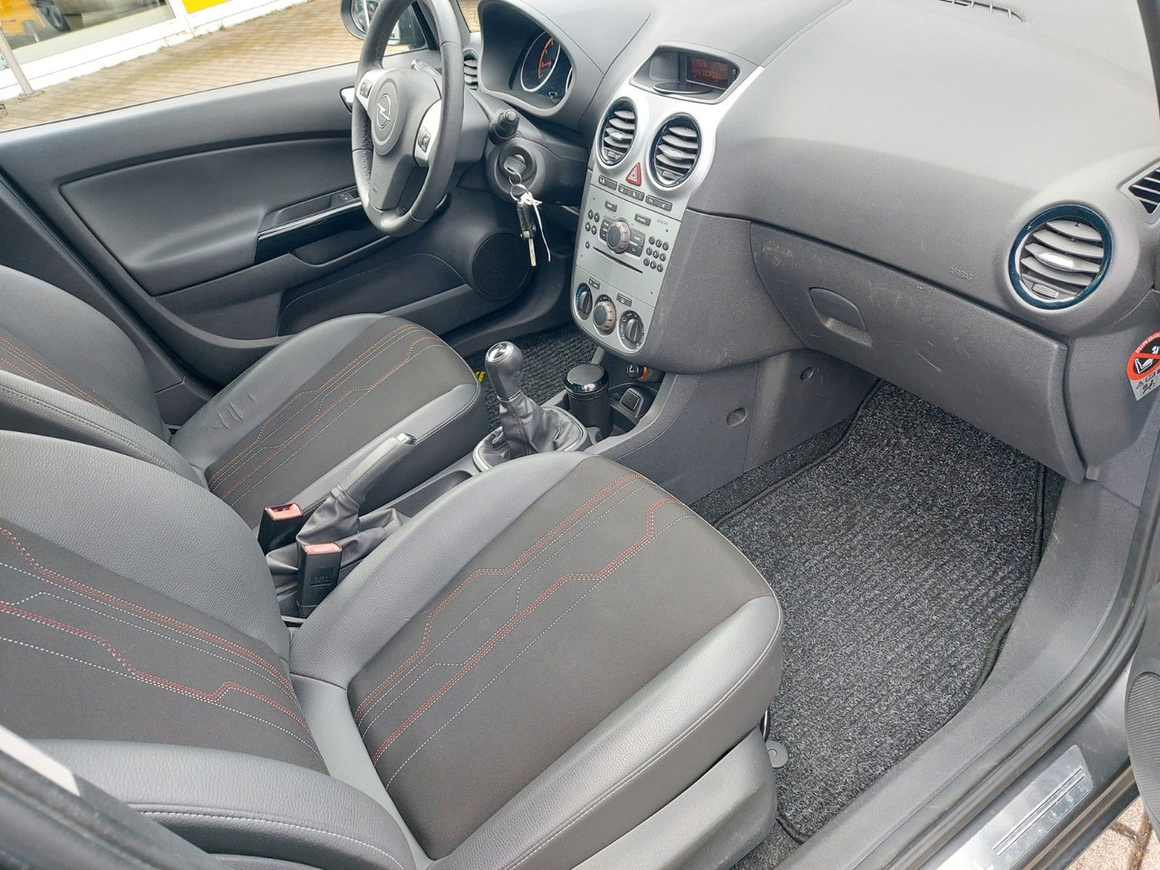 Novu Automobil Opel Corsa D 150 Jahre Opel Klima Sitzheizung 8xRäder: slika 16