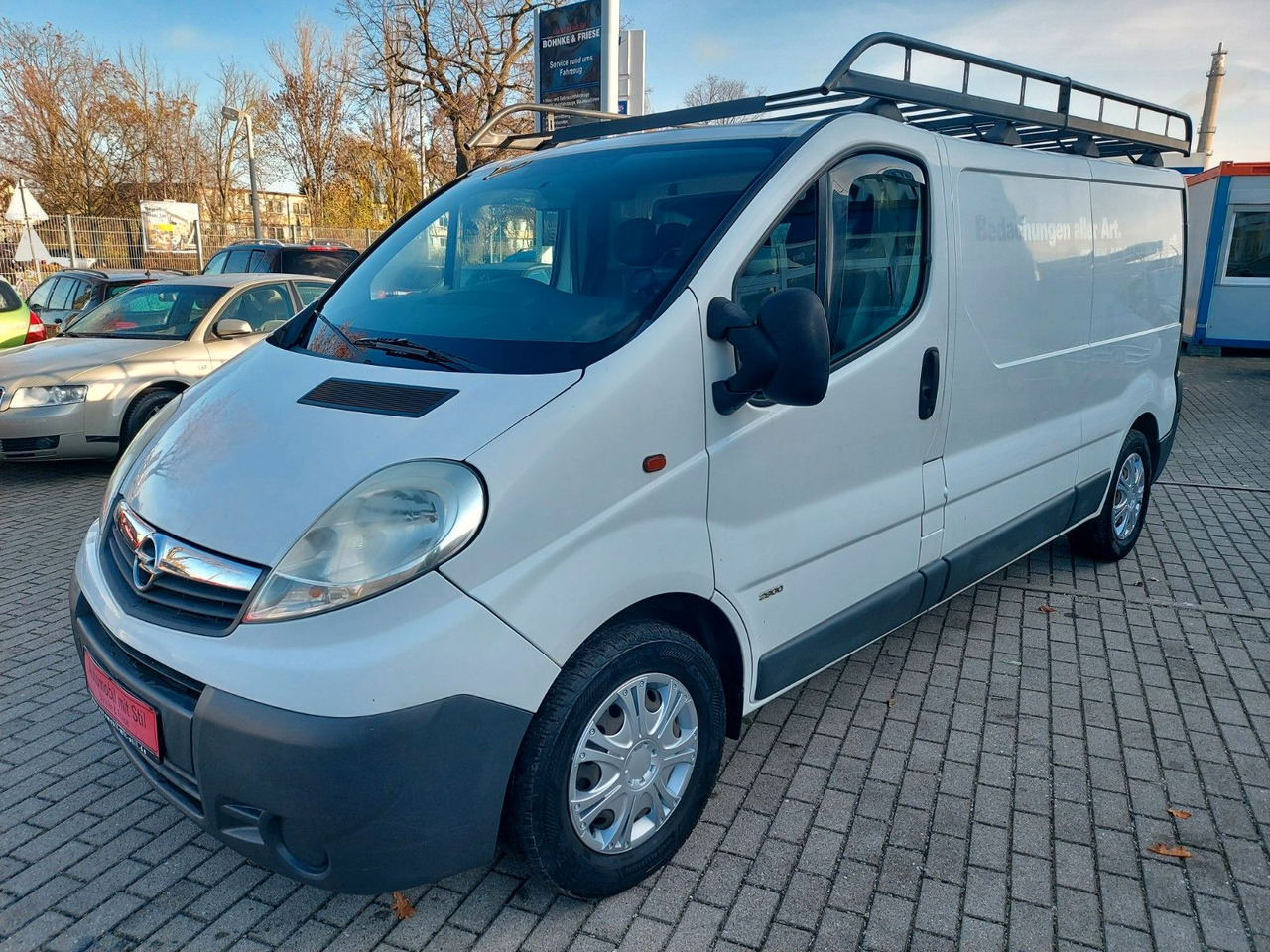 Opel Vivaro Kasten Kombi L2H1 2,9t Klima - Putnički kombi: slika 3 Opel Vivaro Kasten Kombi L2H1 2,9t Klima - Putnički kombi: slika 3
