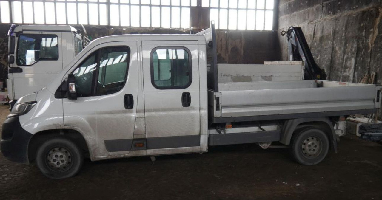 Peugeot Boxer Pritsche Doka. 335 L3 BlueHDi 130 Klima - Dostavno vozilo s ravnom platformom, Dostavno vozilo sa duplom kabinom: slika 2 Peugeot Boxer Pritsche Doka. 335 L3 BlueHDi 130 Klima - Dostavno vozilo s ravnom platformom, Dostavno vozilo sa duplom kabinom: slika 2