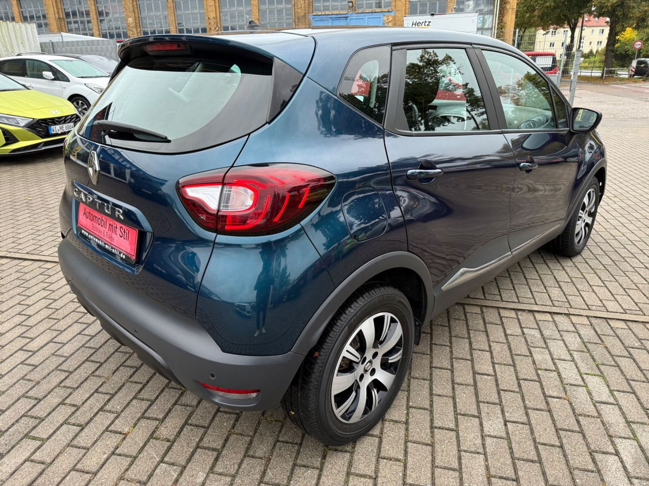 Renault Captur Intens Energy Automatik - SUV: slika 4 Renault Captur Intens Energy Automatik - SUV: slika 4