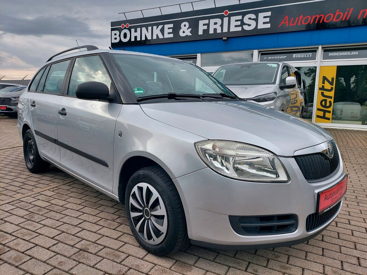 Skoda Fabia Combi Cool Edition Klima AHK - Karavan: slika 1 Skoda Fabia Combi Cool Edition Klima AHK - Karavan: slika 1