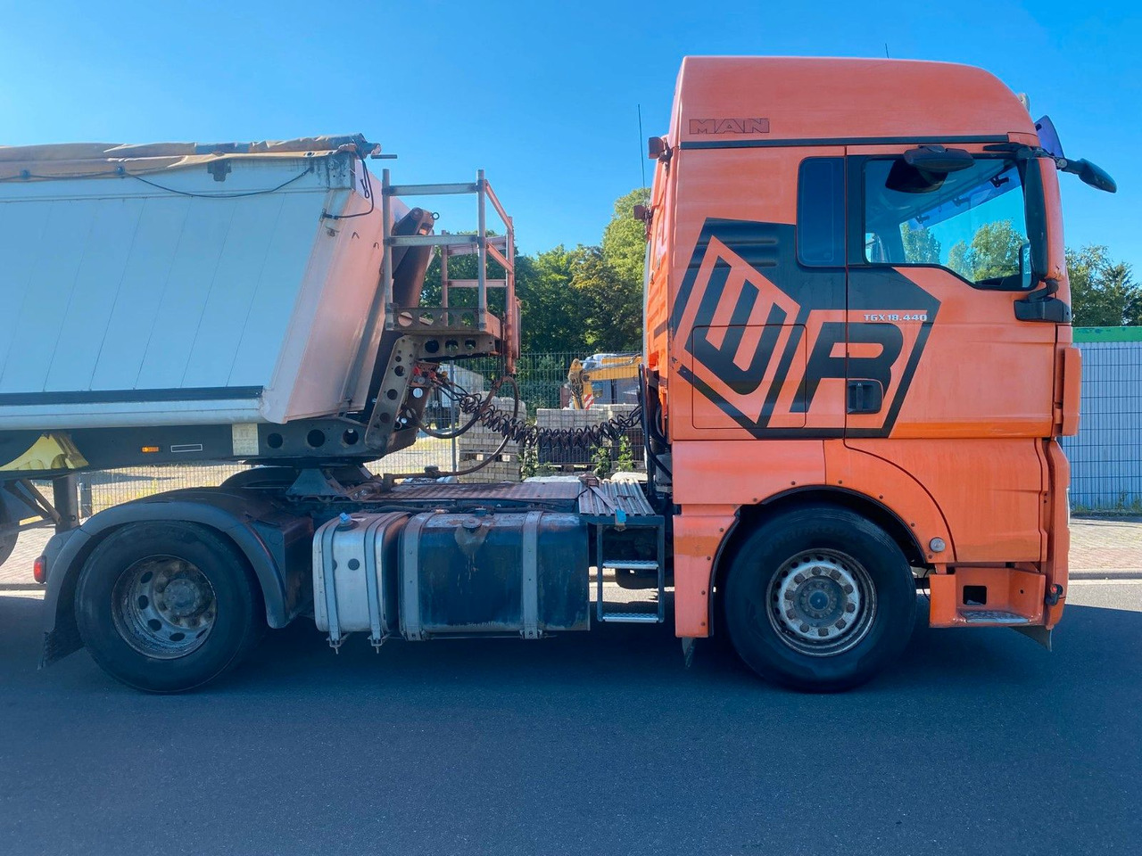 MAN TGX 18.440 4x2 KIPPHYDRAULIK - Tegljač: slika 1 MAN TGX 18.440 4x2 KIPPHYDRAULIK - Tegljač: slika 1