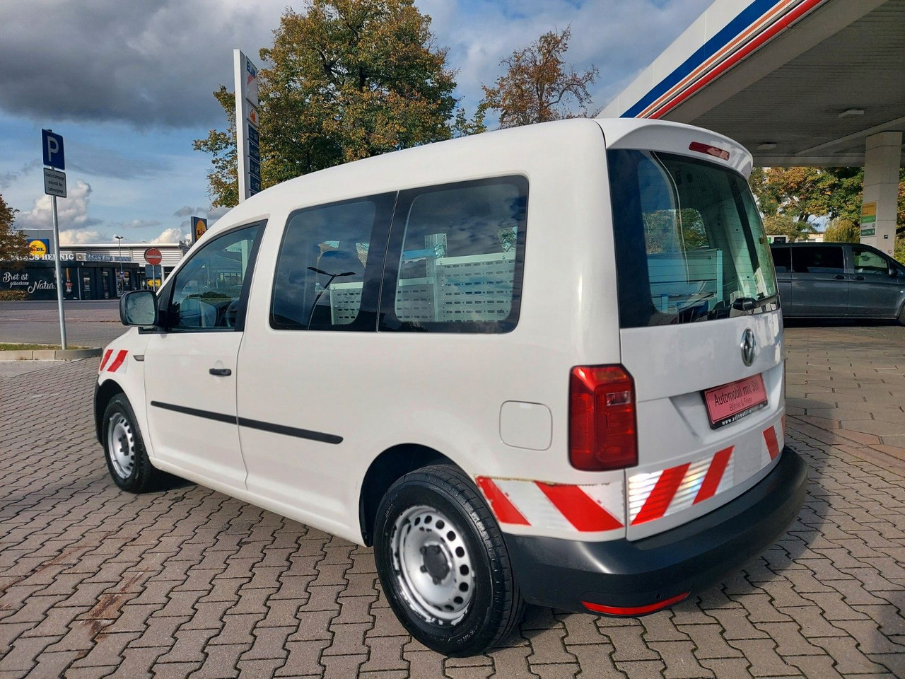 Volkswagen Caddy Nfz Kasten Klima PDC Bluetooth - Putnički kombi: slika 4 Volkswagen Caddy Nfz Kasten Klima PDC Bluetooth - Putnički kombi: slika 4