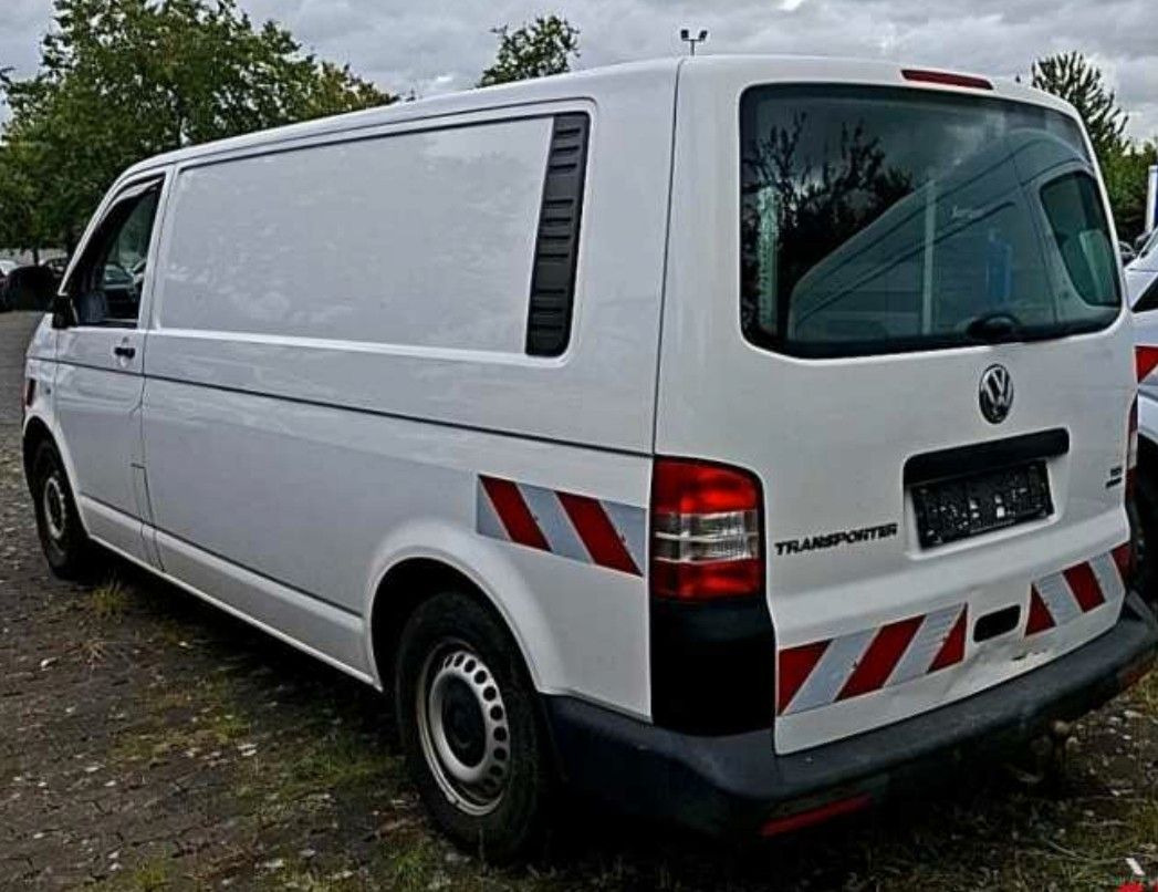 Volkswagen T5 Transporter Kasten Kombi lang 4Motion - Putnički kombi: slika 2 Volkswagen T5 Transporter Kasten Kombi lang 4Motion - Putnički kombi: slika 2