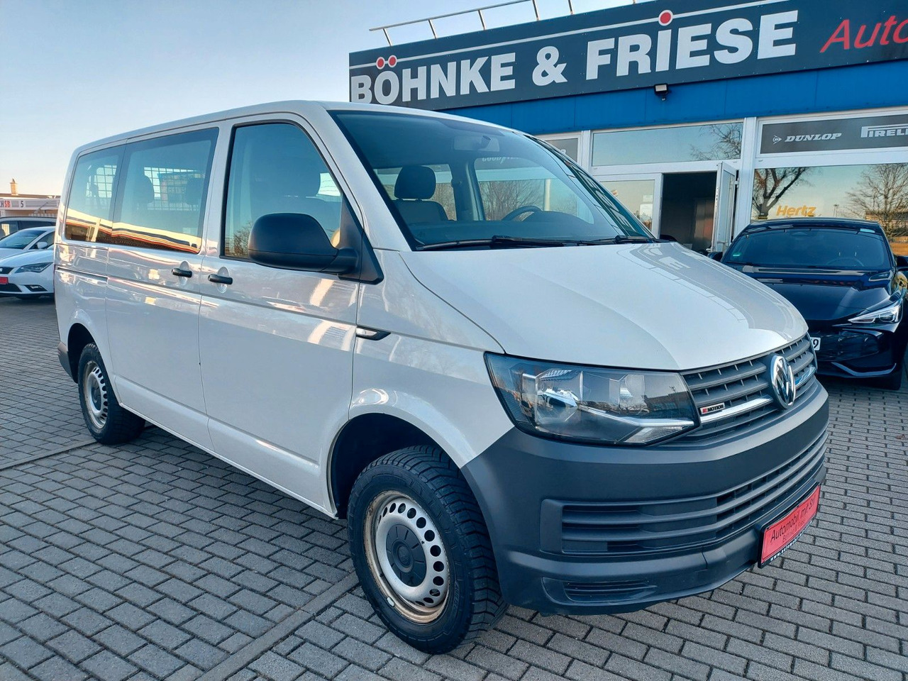 Volkswagen T6 Kombi 4Motion 9 Sitzer KLIMA PDC AHK UVW. Volkswagen T6 Kombi 4Motion 9 Sitzer KLIMA PDC AHK UVW. - Minibus, Putnički kombi: slika 3 Volkswagen T6 Kombi 4Motion 9 Sitzer KLIMA PDC AHK UVW. Volkswagen T6 Kombi 4Motion 9 Sitzer KLIMA PDC AHK UVW. - Minibus, Putnički kombi: slika 3