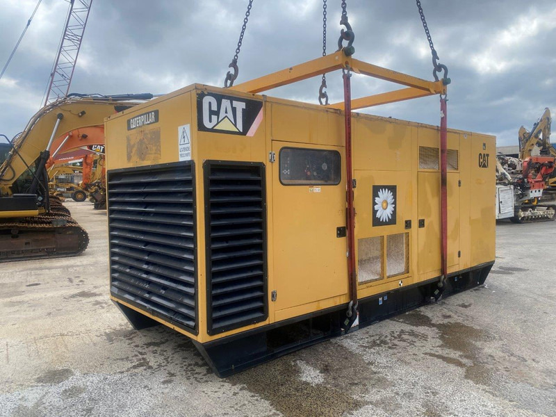 Caterpillar 3412C 900 KVA NVT - Set generatora: slika 2 Caterpillar 3412C 900 KVA NVT - Set generatora: slika 2