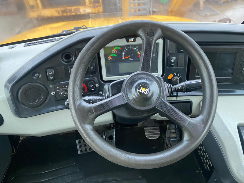 Zglobni kiper Caterpillar 725C2 NVT: slika 10