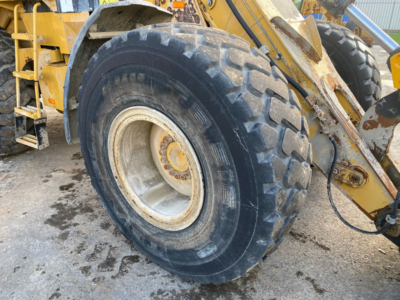 Utovarivač točkaš Caterpillar 924 H: slika 13