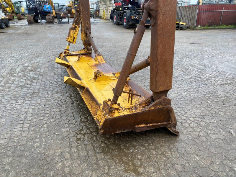 Caterpillar D65 PX - Oštrica: slika 4 Caterpillar D65 PX - Oštrica: slika 4