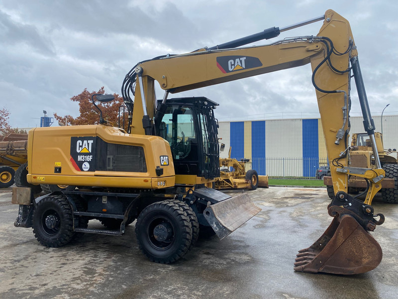 Caterpillar M316F NVT - Bager točkaš: slika 2 Caterpillar M316F NVT - Bager točkaš: slika 2