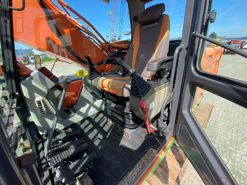 Doosan DX 255 LC NVT - Bager guseničar: slika 3 Doosan DX 255 LC NVT - Bager guseničar: slika 3