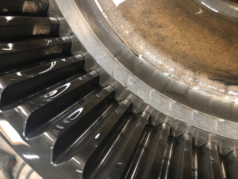 Komatsu D65-15 Final Drive OEM 14X2700310 - Pogonski reduktor: slika 5 Komatsu D65-15 Final Drive OEM 14X2700310 - Pogonski reduktor: slika 5