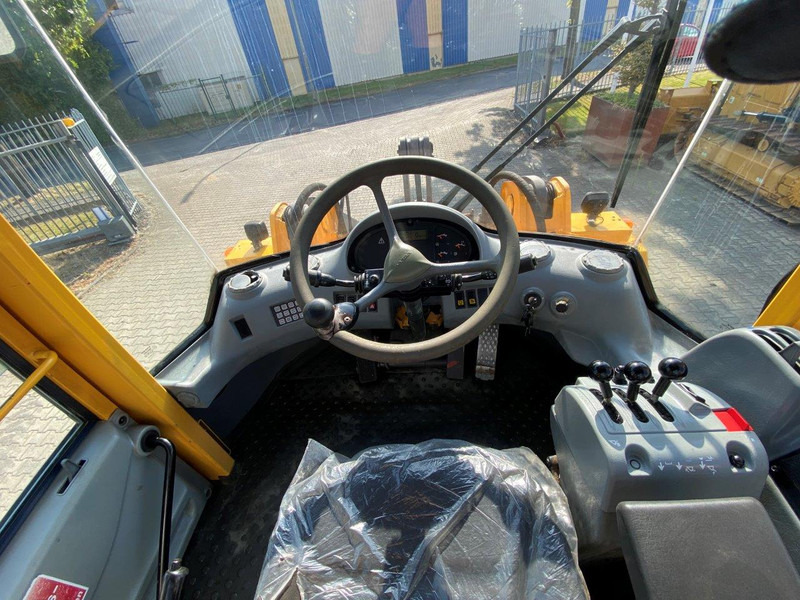 Volvo L70 D NVT - Utovarivač točkaš: slika 5 Volvo L70 D NVT - Utovarivač točkaš: slika 5