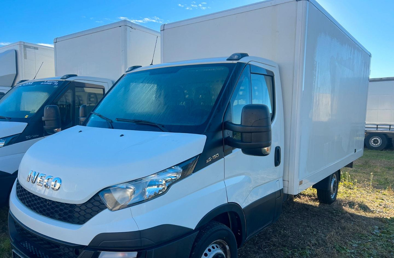 Iveco daily 35s15 furgone euro 6 - Dostavno vozilo sa zatvorenim sandukom: slika 1 Iveco daily 35s15 furgone euro 6 - Dostavno vozilo sa zatvorenim sandukom: slika 1