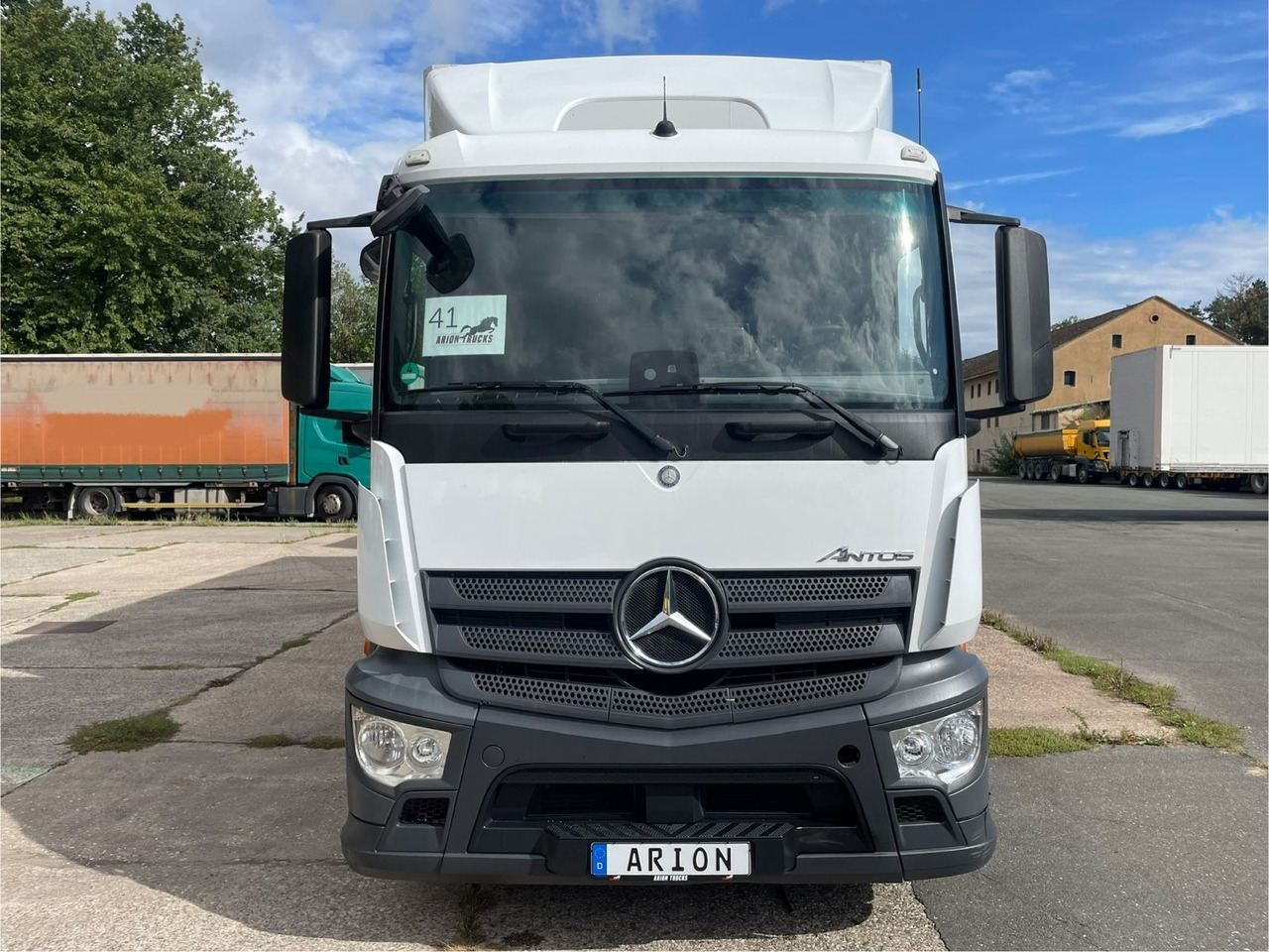 Mercedes-Benz Antos 2543 6x2 Kühlkoffer/CARRIER/NLA/LBW/AC/EU6 - Hladnjača: slika 2 Mercedes-Benz Antos 2543 6x2 Kühlkoffer/CARRIER/NLA/LBW/AC/EU6 - Hladnjača: slika 2