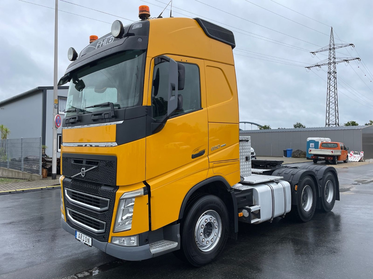 Volvo FH16 650 6x4/120t/BIG AXLE/Retarder/StandAC/EU6 - Tegljač: slika 3 Volvo FH16 650 6x4/120t/BIG AXLE/Retarder/StandAC/EU6 - Tegljač: slika 3