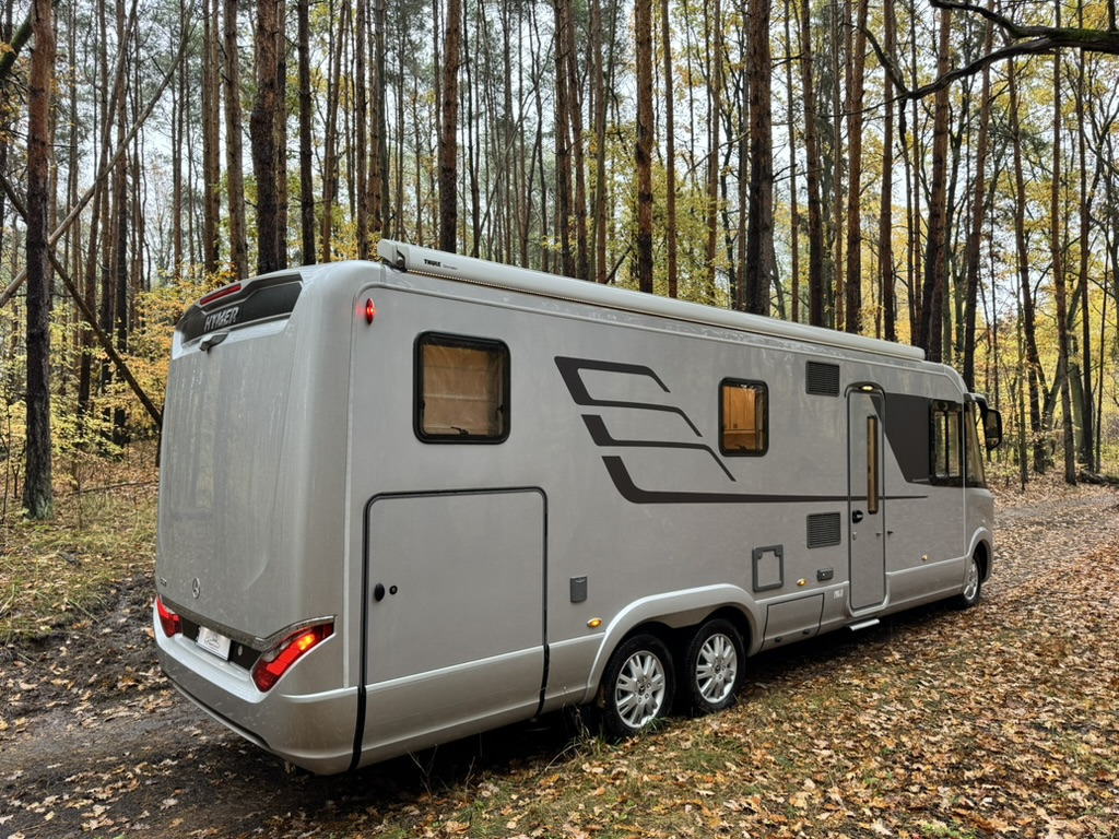 HYMER / ERIBA BML880 - Integrisani kamper: slika 3 HYMER / ERIBA BML880 - Integrisani kamper: slika 3