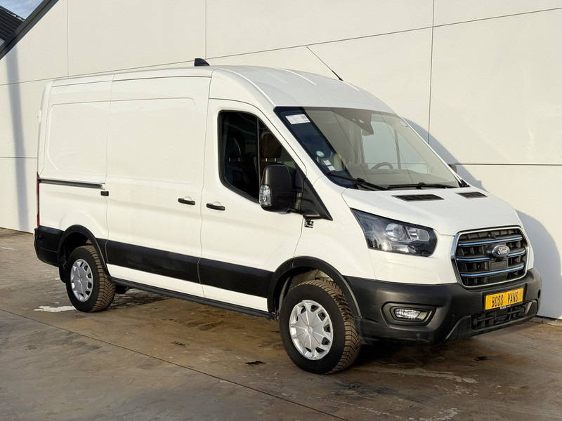 Ford E-Transit 390 75kWh 184PK 390 Elektrisch 75kWh 334km WLTP BEV Snelladen L2H2 Climate Control Tachograaf Carplay 360° Camera Stoelverwarming Parkeersensoren voor achter Laadkabel - Furgon, Električno dostavno vozilo: slika 4 Ford E-Transit 390 75kWh 184PK 390 Elektrisch 75kWh 334km WLTP BEV Snelladen L2H2 Climate Control Tachograaf Carplay 360° Camera Stoelverwarming Parkeersensoren voor achter Laadkabel - Furgon, Električno dostavno vozilo: slika 4