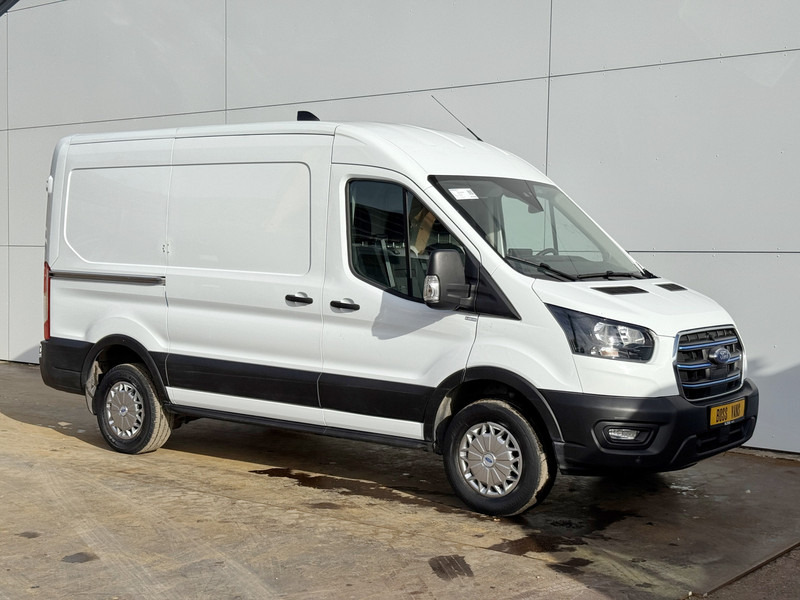 Ford E-Transit 390 75kWh 184PK Elektrisch 75kWh 334km WLTP BEV Snelladen L2H2 Climate Control Tacho Carplay Camera Stoelverwarming Parkeersensoren voor achter - Furgon, Električno dostavno vozilo: slika 4 Ford E-Transit 390 75kWh 184PK Elektrisch 75kWh 334km WLTP BEV Snelladen L2H2 Climate Control Tacho Carplay Camera Stoelverwarming Parkeersensoren voor achter - Furgon, Električno dostavno vozilo: slika 4