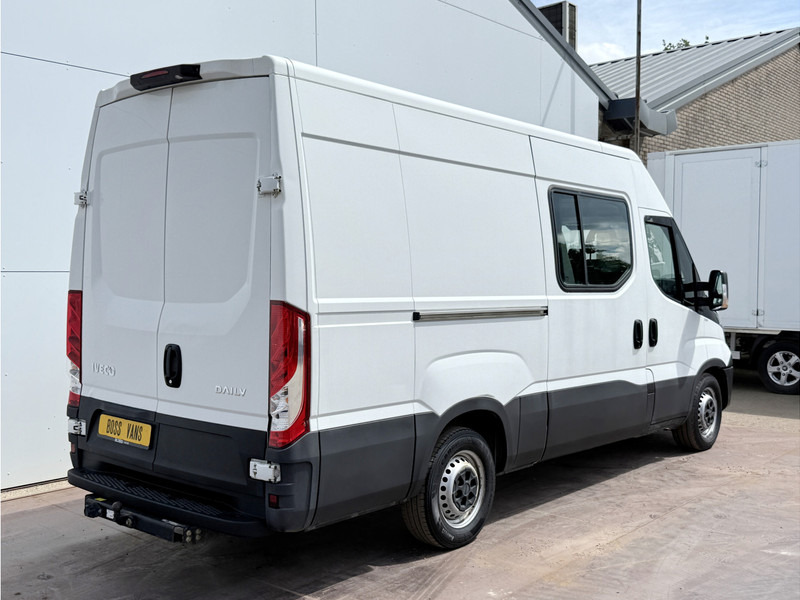 Iveco Daily 35S14 2.3 L2H2 Dubbele Cabine 7 Stoelen Mixto DoKa Airco Cruise Control Trekhaak 3.5t Lucht geveerde stoel - Furgon, Dostavno vozilo sa duplom kabinom: slika 3 Iveco Daily 35S14 2.3 L2H2 Dubbele Cabine 7 Stoelen Mixto DoKa Airco Cruise Control Trekhaak 3.5t Lucht geveerde stoel - Furgon, Dostavno vozilo sa duplom kabinom: slika 3