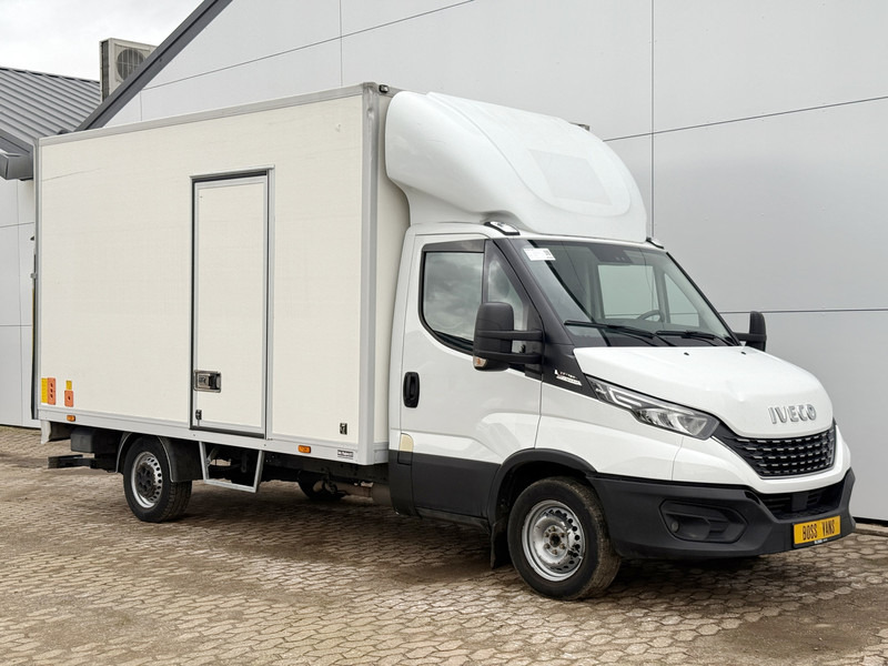 Iveco Daily 35S18 3.0 Laadklep Automaat LED Climate Control Adaptieve Cruise Control Standkachel Camera Navigatie - Dostavno vozilo sa zatvorenim sandukom: slika 4 Iveco Daily 35S18 3.0 Laadklep Automaat LED Climate Control Adaptieve Cruise Control Standkachel Camera Navigatie - Dostavno vozilo sa zatvorenim sandukom: slika 4