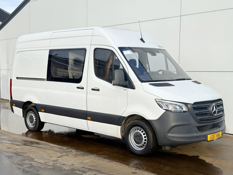 Mercedes-Benz Sprinter 314 2.2 CDI Automaat L2H2 LED Dubbele Cabine Cruise Control Climate Control Carplay Camera Trekhaak 7 Stoelen - Furgon, Dostavno vozilo sa duplom kabinom: slika 4 Mercedes-Benz Sprinter 314 2.2 CDI Automaat L2H2 LED Dubbele Cabine Cruise Control Climate Control Carplay Camera Trekhaak 7 Stoelen - Furgon, Dostavno vozilo sa duplom kabinom: slika 4