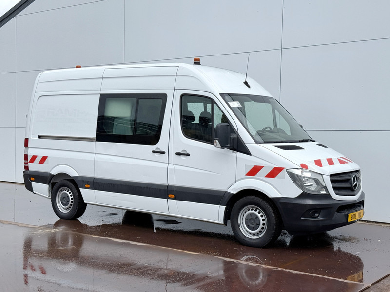 Mercedes-Benz Sprinter 314 2.2 CDI Dubbele Cabine 7 Stoelen Mixto DoKa L2H2 Climate Control Cruise Control 3.5t Trekhaak - Mali kombi, Dostavno vozilo sa duplom kabinom: slika 4 Mercedes-Benz Sprinter 314 2.2 CDI Dubbele Cabine 7 Stoelen Mixto DoKa L2H2 Climate Control Cruise Control 3.5t Trekhaak - Mali kombi, Dostavno vozilo sa duplom kabinom: slika 4