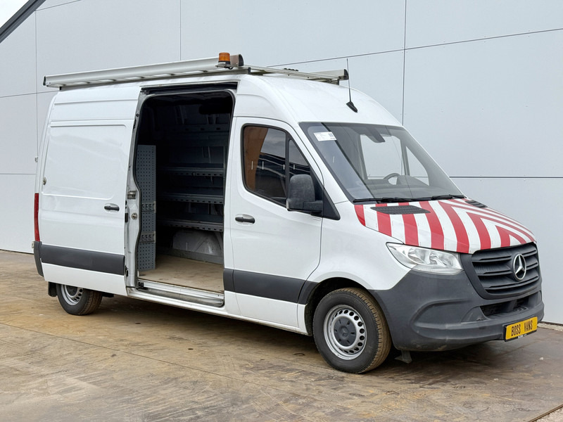Mercedes-Benz Sprinter 314 2.2 CDI L2H2 Imperiaal Inbouw Climate Control Cruise Control Carplay - Furgon: slika 5 Mercedes-Benz Sprinter 314 2.2 CDI L2H2 Imperiaal Inbouw Climate Control Cruise Control Carplay - Furgon: slika 5