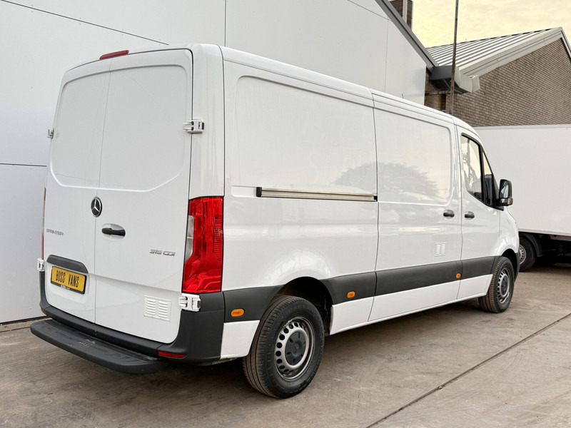 Mercedes-Benz Sprinter 315 1.9 CDI L2H1 Climate Control Cruise Control Carplay - Furgon: slika 3 Mercedes-Benz Sprinter 315 1.9 CDI L2H1 Climate Control Cruise Control Carplay - Furgon: slika 3
