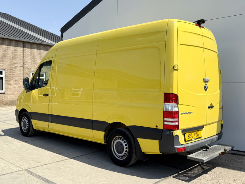 Mercedes-Benz Sprinter 319 3.0 CDI V6 Automaat L2H2 Climate Control Cruise Control Trekhaak Camera Stoelverwarming - Furgon: slika 2 Mercedes-Benz Sprinter 319 3.0 CDI V6 Automaat L2H2 Climate Control Cruise Control Trekhaak Camera Stoelverwarming - Furgon: slika 2