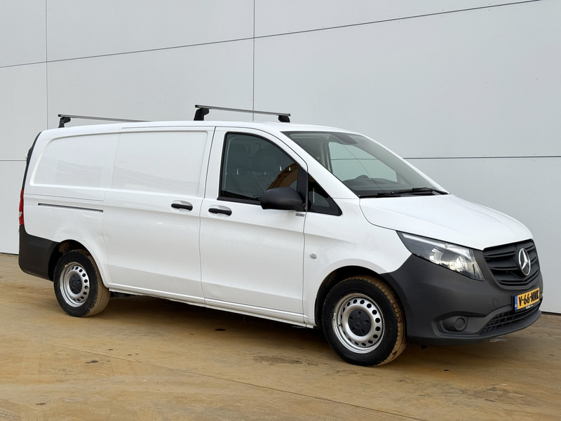 Mercedes-Benz Vito 114 1.9 CDI Automaat L2H1 Adaptieve Cruise Control Climate Control Trekhaak Carplay Camera Dakrails - Mali kombi: slika 4 Mercedes-Benz Vito 114 1.9 CDI Automaat L2H1 Adaptieve Cruise Control Climate Control Trekhaak Carplay Camera Dakrails - Mali kombi: slika 4