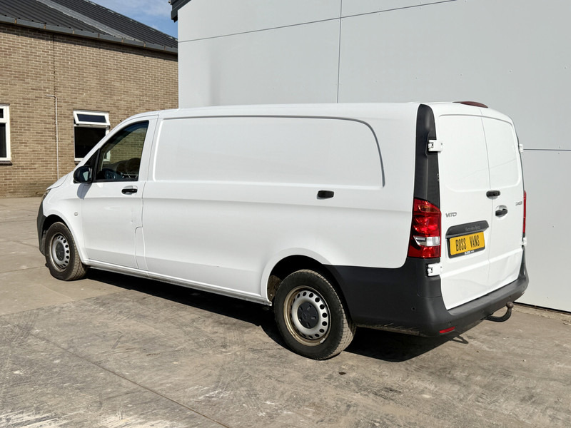 Mercedes-Benz Vito 114 2.1 CDI Automaat Climate Control Cruise Control Parkeersensoren voor achter Apple Carplay Android Auto Trekhaak - Mali kombi: slika 2 Mercedes-Benz Vito 114 2.1 CDI Automaat Climate Control Cruise Control Parkeersensoren voor achter Apple Carplay Android Auto Trekhaak - Mali kombi: slika 2
