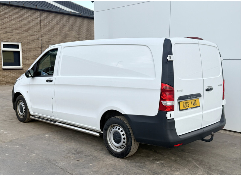 Mercedes-Benz Vito 114 2.1 CDI Automaat L2H1 Lederen Bekleding Climate Control Cruise Control Trekhaak Stoelverwarming - Mali kombi: slika 2 Mercedes-Benz Vito 114 2.1 CDI Automaat L2H1 Lederen Bekleding Climate Control Cruise Control Trekhaak Stoelverwarming - Mali kombi: slika 2