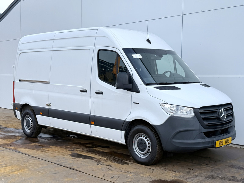 Mercedes-Benz eSprinter 112 L2H2 100% Elektrisch 55kWh 168km WLTP 80kw Snelladen Climate Control Camera Stoelverwarming - Furgon, Električno dostavno vozilo: slika 4 Mercedes-Benz eSprinter 112 L2H2 100% Elektrisch 55kWh 168km WLTP 80kw Snelladen Climate Control Camera Stoelverwarming - Furgon, Električno dostavno vozilo: slika 4