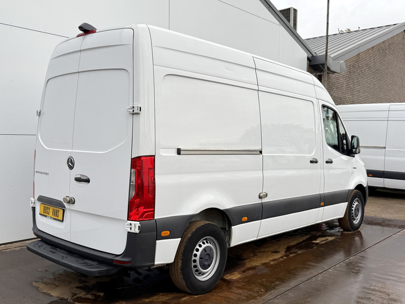 Mercedes-Benz eSprinter 112 L2H2 100% Elektrisch 55kWh 168km WLTP 80kw Snelladen Climate Control Camera Stoelverwarming - Furgon, Električno dostavno vozilo: slika 3 Mercedes-Benz eSprinter 112 L2H2 100% Elektrisch 55kWh 168km WLTP 80kw Snelladen Climate Control Camera Stoelverwarming - Furgon, Električno dostavno vozilo: slika 3