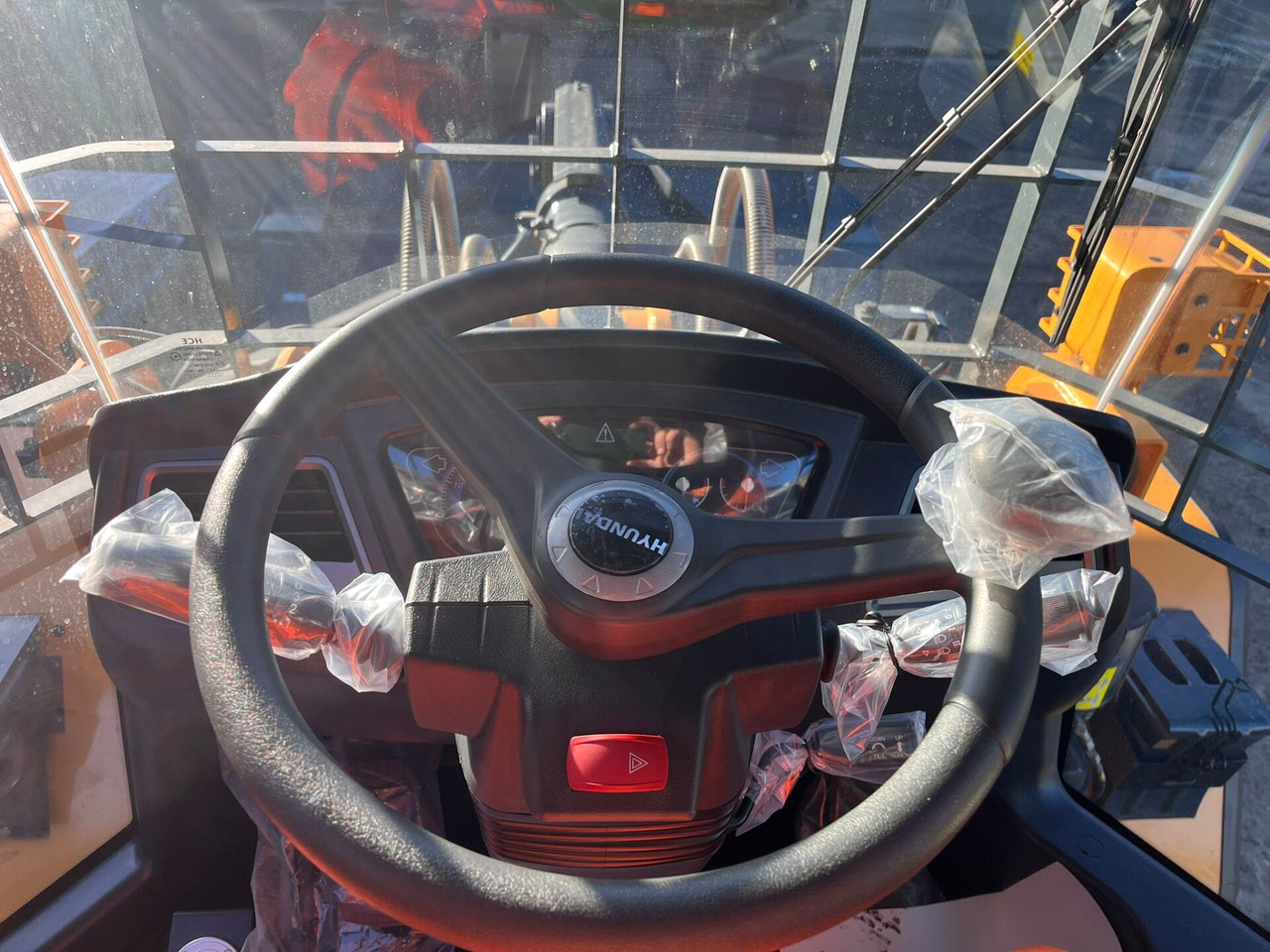 Utovarivač točkaš Hyundai HL960AHDXT: slika 14 Utovarivač točkaš Hyundai HL960AHDXT: slika 14