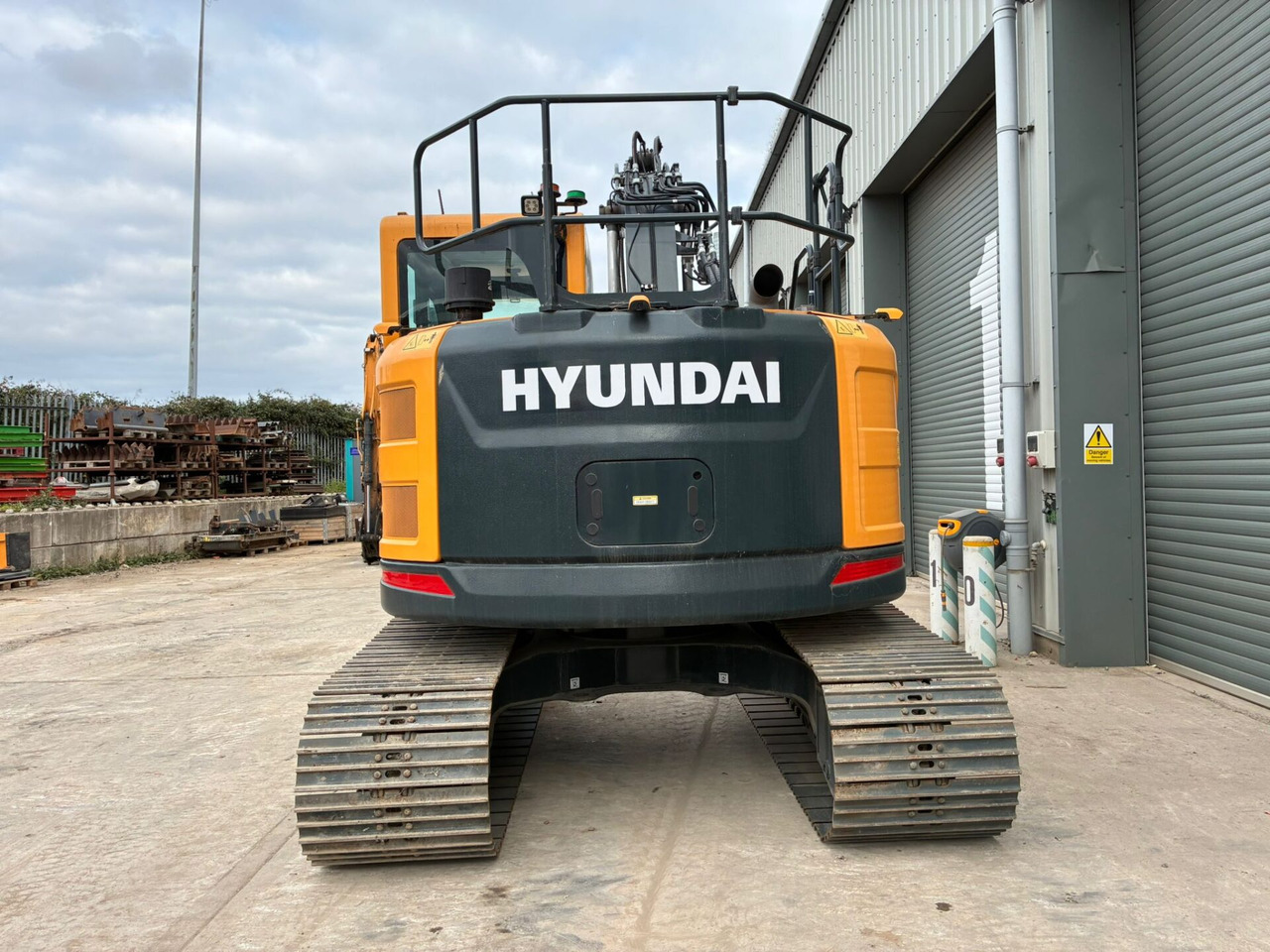 Hyundai HX130ALCR - Bager guseničar: slika 4 Hyundai HX130ALCR - Bager guseničar: slika 4