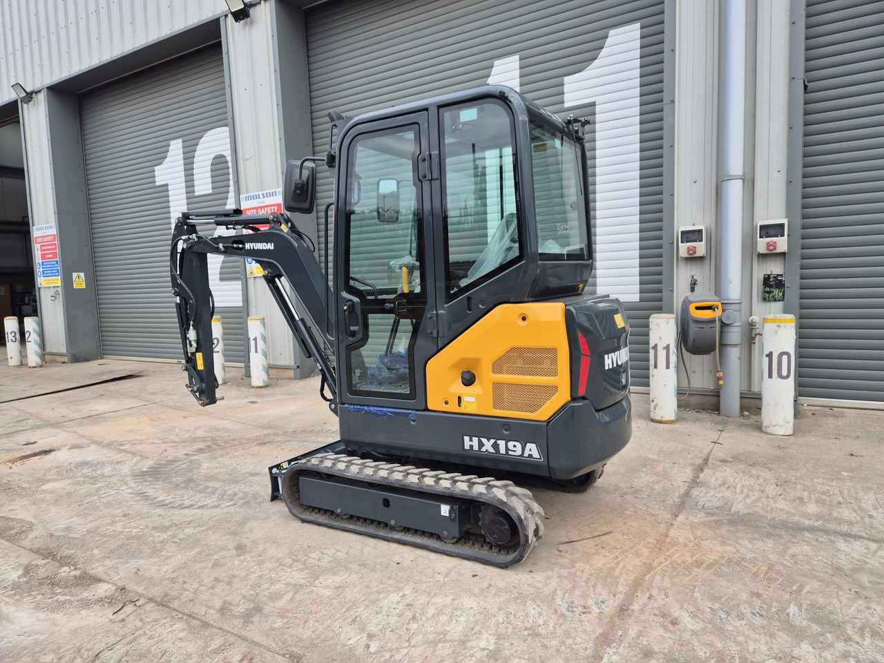 Hyundai HX19A - Mini bager: slika 3 Hyundai HX19A - Mini bager: slika 3