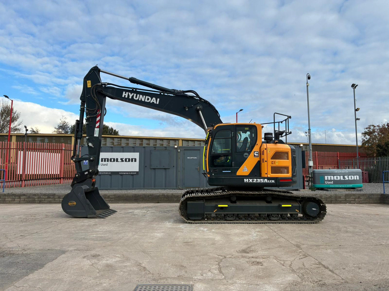 Hyundai HX235ALCR - Bager guseničar: slika 2 Hyundai HX235ALCR - Bager guseničar: slika 2