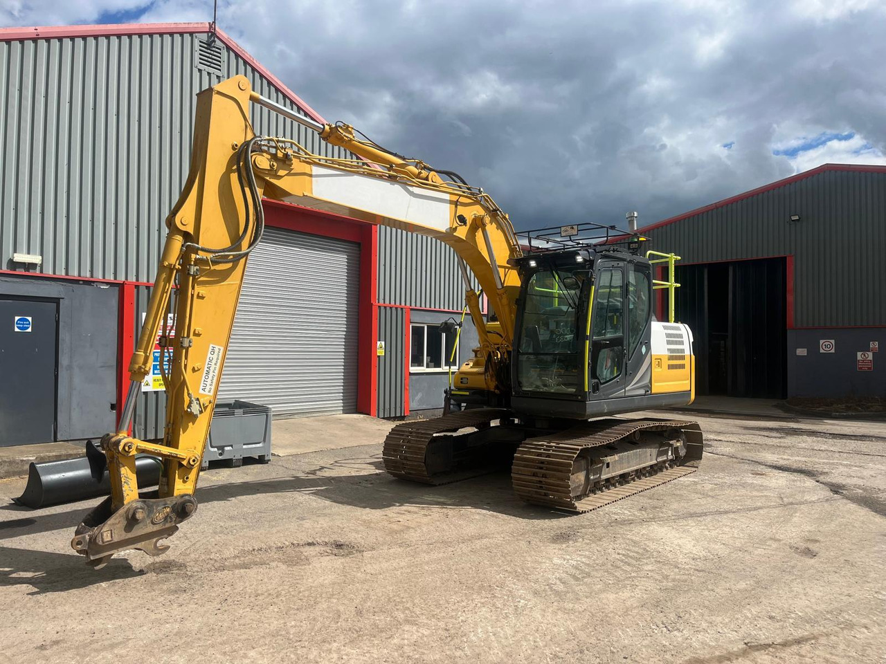 Kobelco SK130LC-11 - Bager guseničar: slika 1 Kobelco SK130LC-11 - Bager guseničar: slika 1