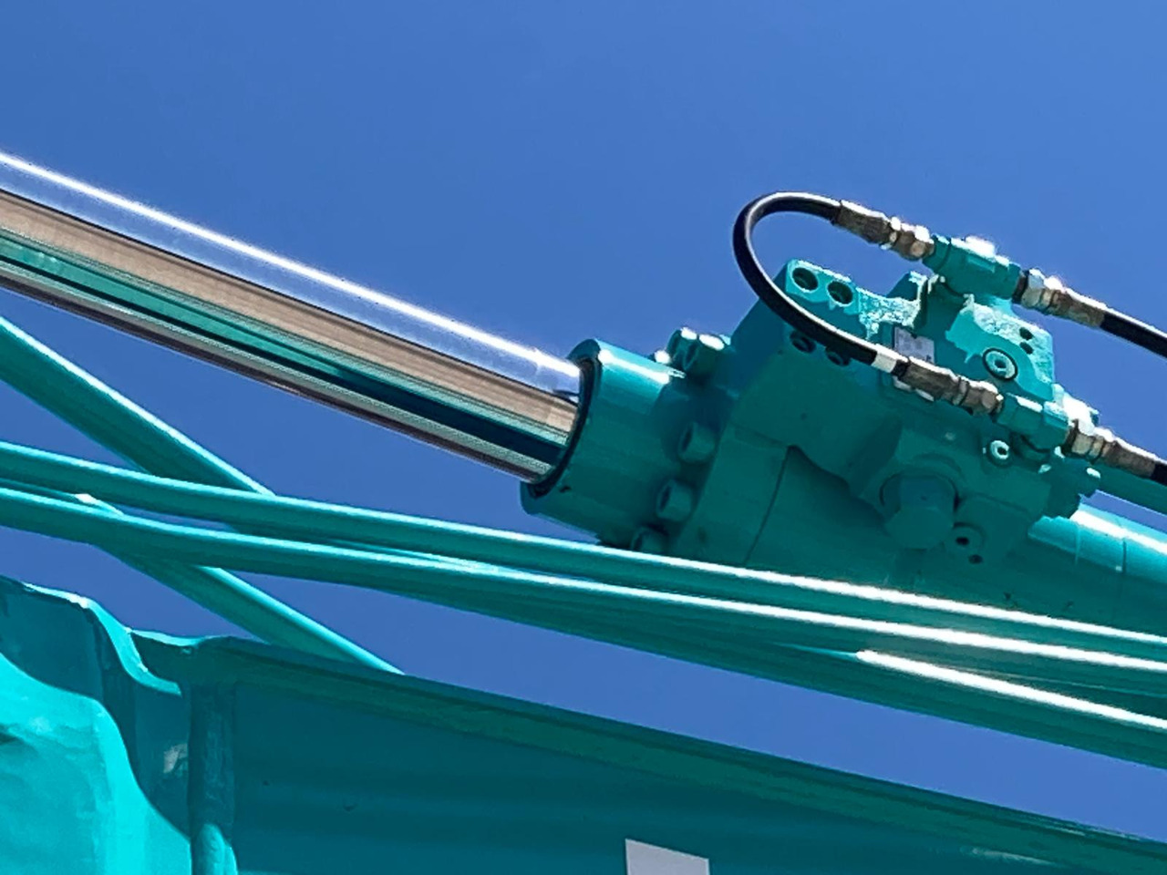 Bager guseničar Kobelco SK140SRLC-7: slika 17