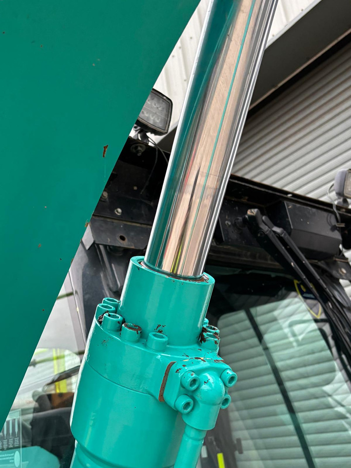 Bager guseničar Kobelco SK140SRLC-7: slika 15