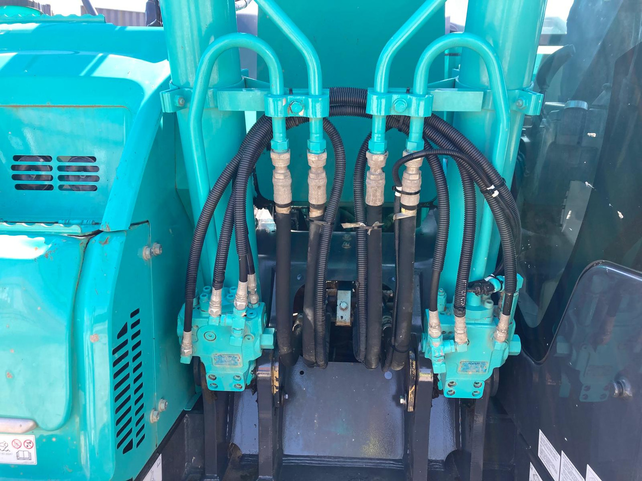 Bager guseničar Kobelco SK140SRLC-7: slika 20