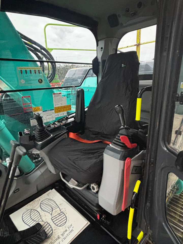 Bager guseničar Kobelco SK140SRLC-7: slika 18