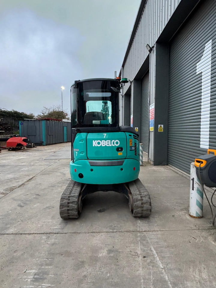 Kobelco SK30SR-6E - Mini bager: slika 4 Kobelco SK30SR-6E - Mini bager: slika 4