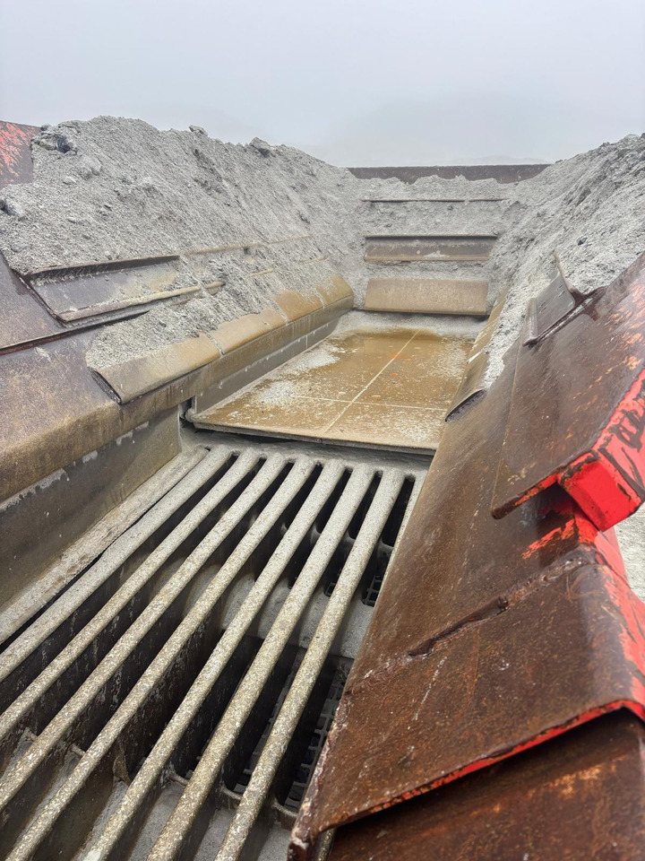 Drobilica Terex Finlay J-1175: slika 9 Drobilica Terex Finlay J-1175: slika 9