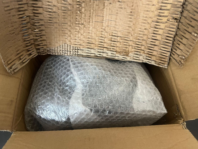 Liebherr P944 / R954 / R944 / R954 / L556-454 / L566-460 - Vodena pumpa: slika 3 Liebherr P944 / R954 / R944 / R954 / L556-454 / L566-460 - Vodena pumpa: slika 3