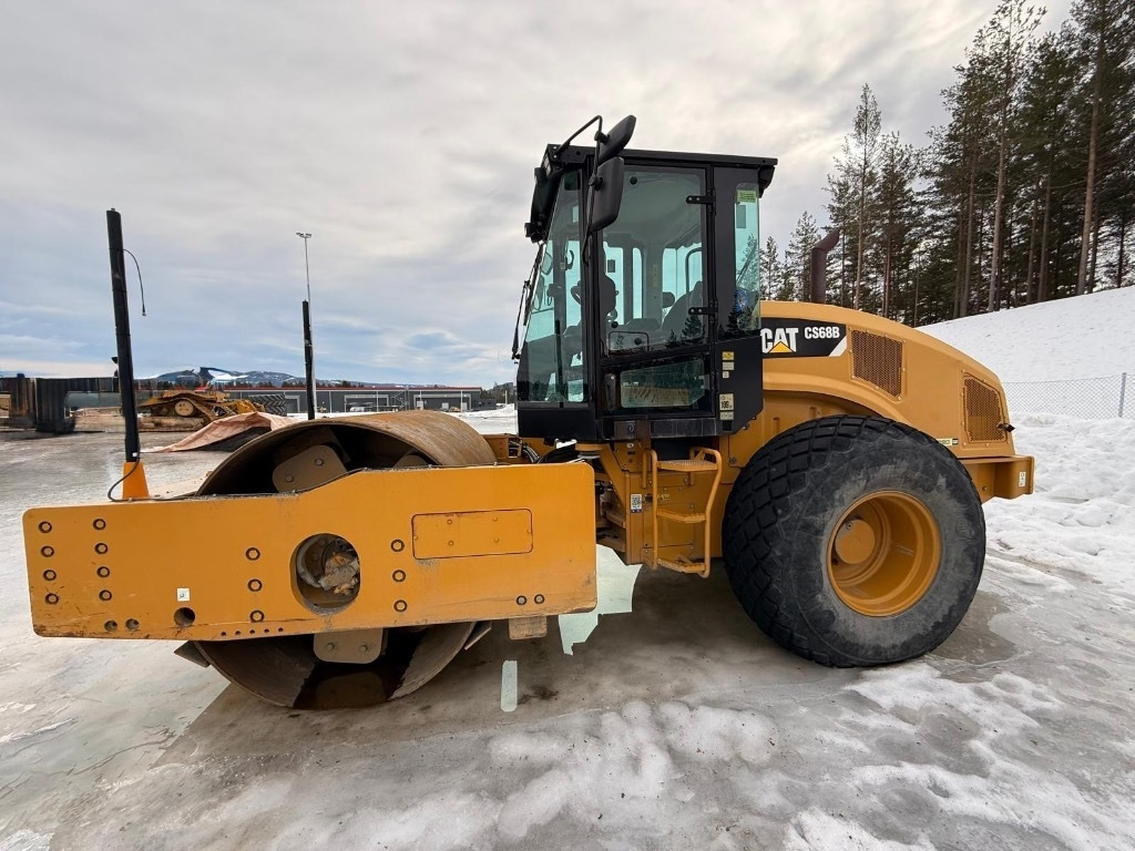 CAT CS 68 B - Kompaktor: slika 3 CAT CS 68 B - Kompaktor: slika 3